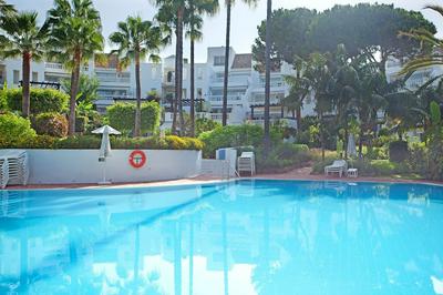 White Pearl Beach Elviria H1