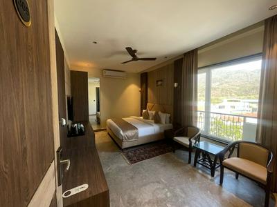 HOTEL HRISHIKESH HIGH