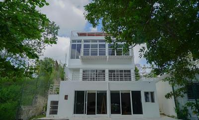 Xulha Hotel Bacalar Lakefront