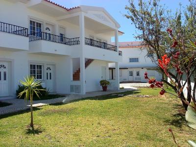 Deluxe Apartment with 1 Bedroom D - 1 Br apts