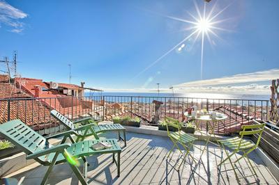 Un Terrazzo Nella Pigna