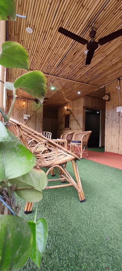 Vivek Hotel And Restaurant