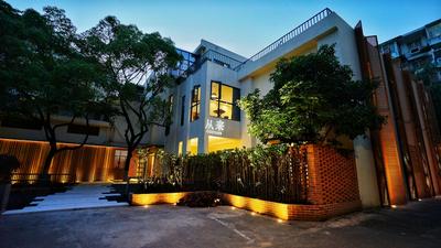 Cozylife Hotel Westlake