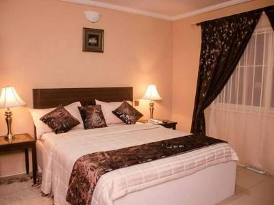 Integrity Hotels & Suites