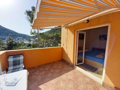 Apartments Vinko Mljet- One-bedroom Apartment With Terrace