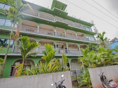 OYO 14021 Home 1BHK with Garden Morjim Beach