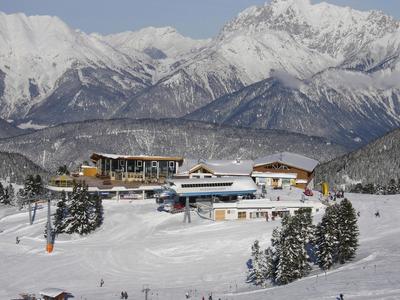 Quaint Apartment in Umhausen near Ski Area