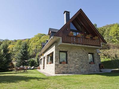 Modern Mansion in Vielha with Sauna & Hot Tub