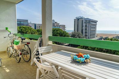 Nice Apartment With Sunny Terrace in Bibione
