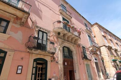Baroque Apartments - Casa al Teatro