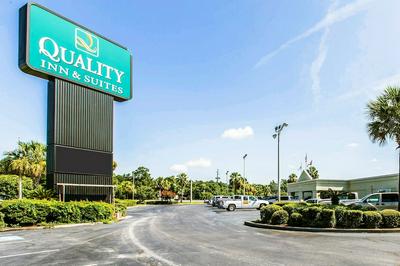Quality Inn & Suites