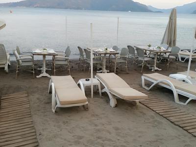 La Vita Beach Hotel