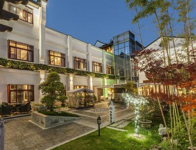 Hejing Chengshang Generations Hotel