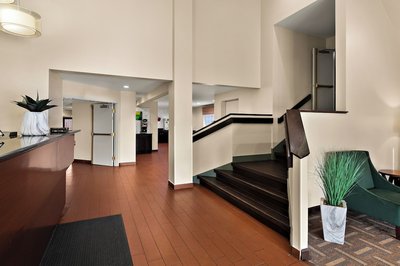 Raleigh Inn I-40 Northeast