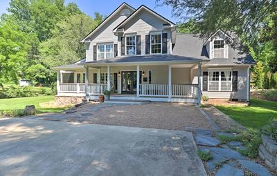 Creekside Brevard Home < 1 Mi to Downtown!