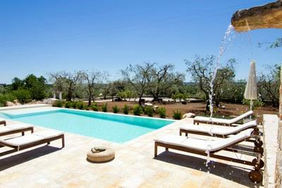 Villa in Itria Valley With Infinity Pool