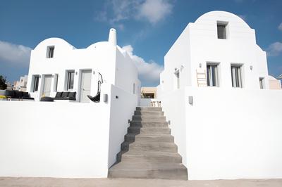White Orchid Suites