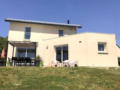 Villa in Crozon With Sea Views & Sandy Beach