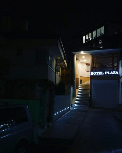 Hotel Plaza