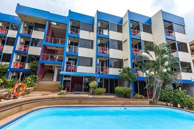 Porterhouse Beach Hotel