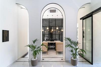 Naillac Elite Suites