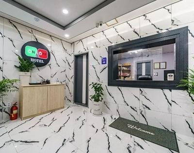 ON and OFF-Sungui Station