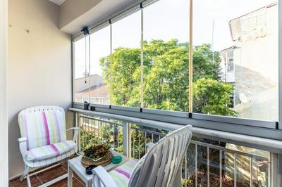Chic Spacious Flat w Balcony 5 min to Moda Coast