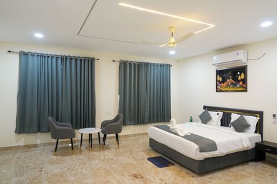 Madhura Banquet Halls & Luxury Rooms