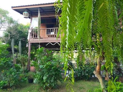 Metha Country View Homestay Singburi