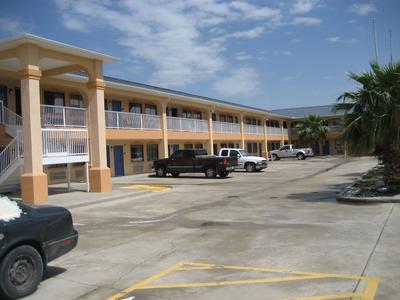 Executive Inn