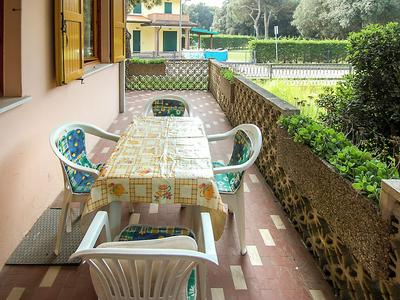 Family Home With Private Garden and Terrace