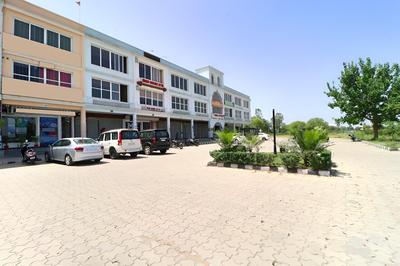 OYO 38616 Hotel Jeevak