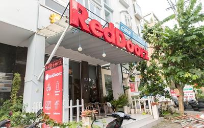 RedDoorz near SC Vivocity Mall 2