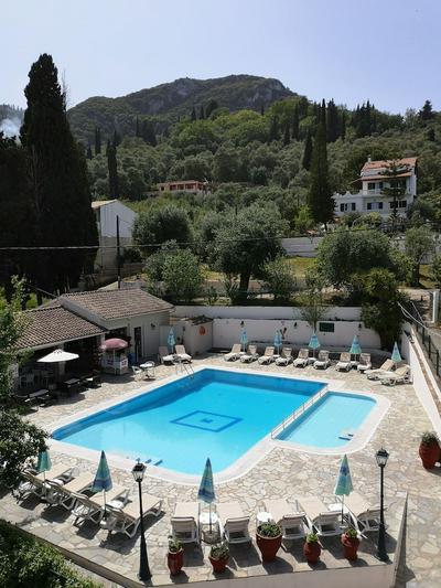 Elli Marina Studios & Apartments