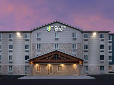 WoodSpring Suites Buford near Mall of Georgia-Lake Lanier