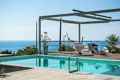 Artistic Private Pool Villa with Gorgeous Gardens