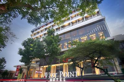 West Point Hotel