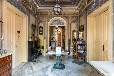 Büyükada Anastasia Meziki History Mansion