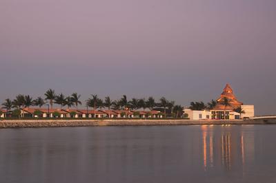Al Nawras Island Resort