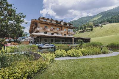 Ski & Bike Hotel Wiesenegg