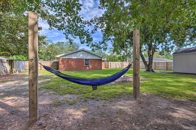 Ocean Springs Home w/ Bikes < 1 Mile to Beach!