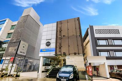 FabHotel Urban