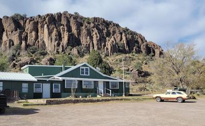 Mountainside Inn
