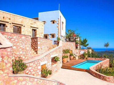 Venetian Mansion, 2 Separate Houses, Heated Pool in Kastellos, North-west Coast