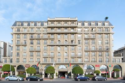 607 Cape Royale Luxury Apartments