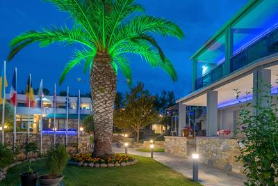 Dionysos Hotel & Suites