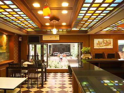 Renoir boutique hotel