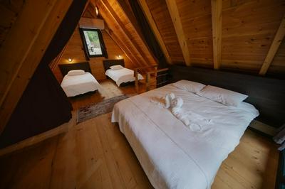 Dere Ağzı Tatil Köyü