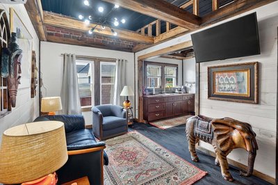 Mid Century Escape, Columbia House Unit C 1 Bedroom Apts