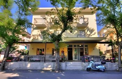 Hotel Cannes Rimini